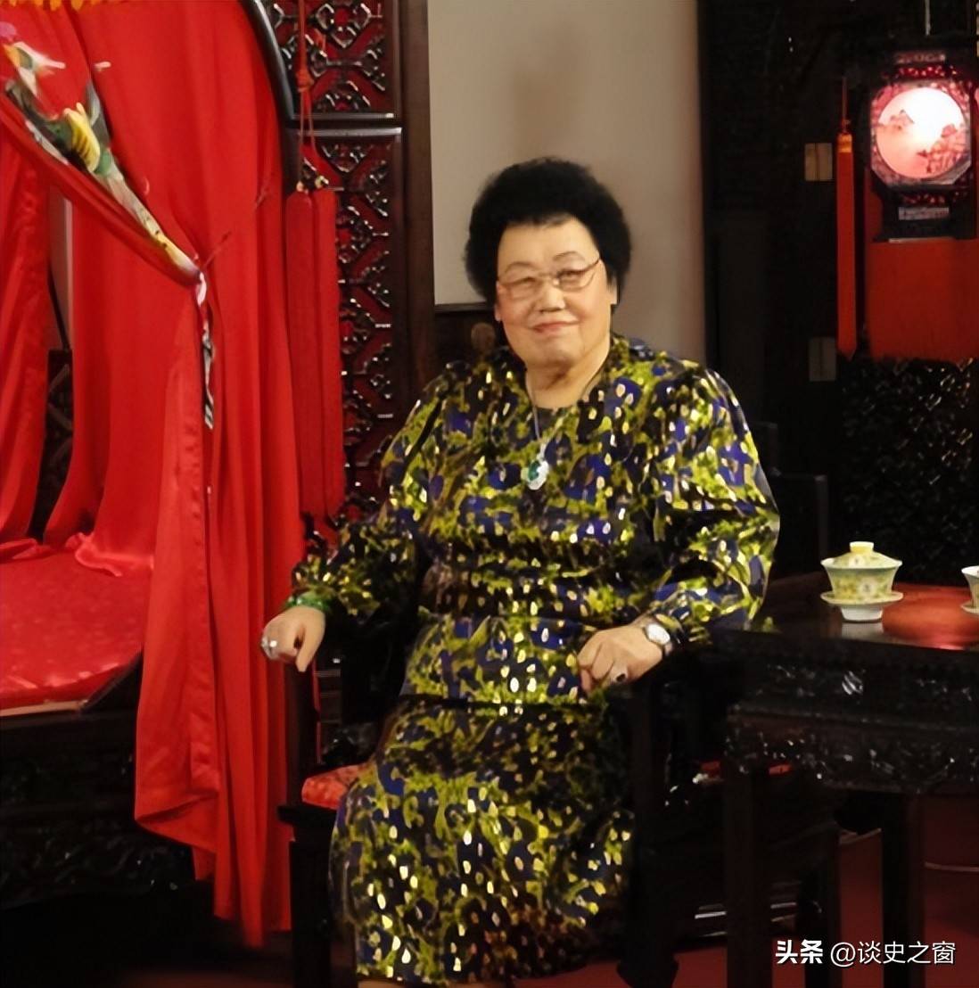 0亿与慈禧同脉唯一吃到“唐僧肉”的人澳门新葡京网站中国第一女首富身家50(图13)
