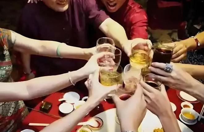 组织聚餐致身亡参与者筹资试图免责保密新葡京娱乐城把自己喝没了！乡副书记(图5)